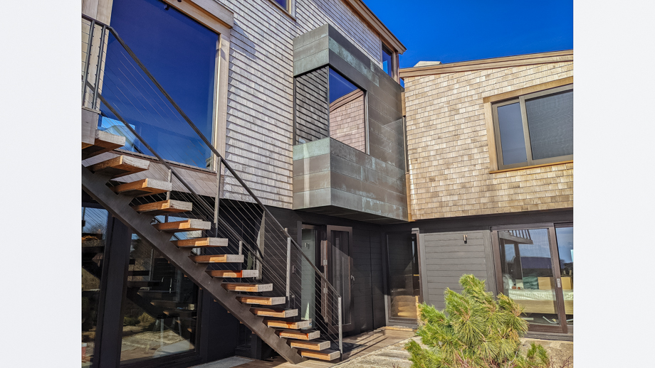 EXTERIOR STAIRS